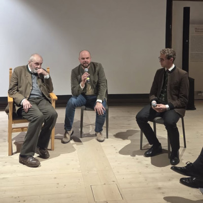 Post vom 11.02.2026 12:01 - ⚜️Impressionen von der Filmvorführung "Roadtrip an die Front" mit Prof. Arno von