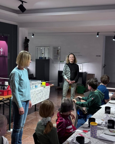 Post vom 13.02.2026 15:00 - ⚜️Impressionen vom Keramikmalen am 11.02.2026⚜️